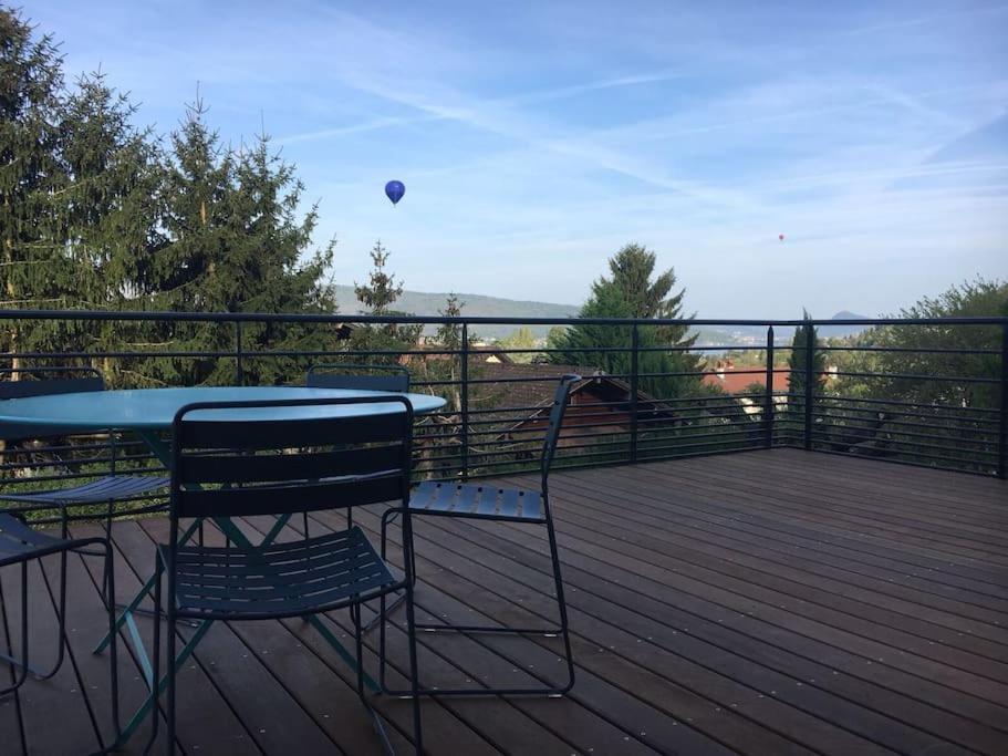 Maison De Vacances 220M2 Vue Lac Et Chateau เมนตง-ซองต์-แบร์นา ภายนอก รูปภาพ